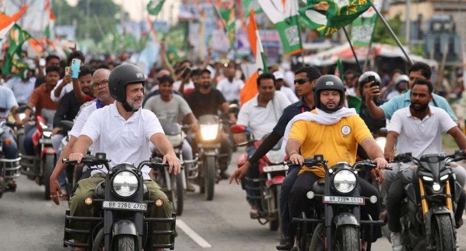 rahul gandhi and Tejashwi Yadav