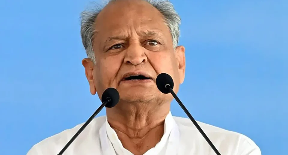 Biography of Ashok Gehlot: Life, Political Journey, Achievements, and Legacy