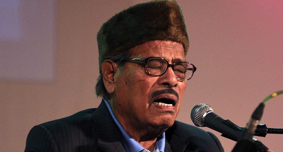Manna Dey Biography: Life Story, Career, Family, Songs & Achievements