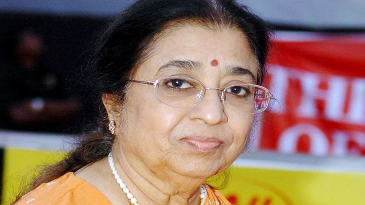 Usha Mangeshkar Biography: Life Story, Career, Family, Songs & Achievements